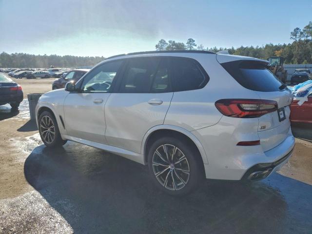 BMW X Series M50i Image 2