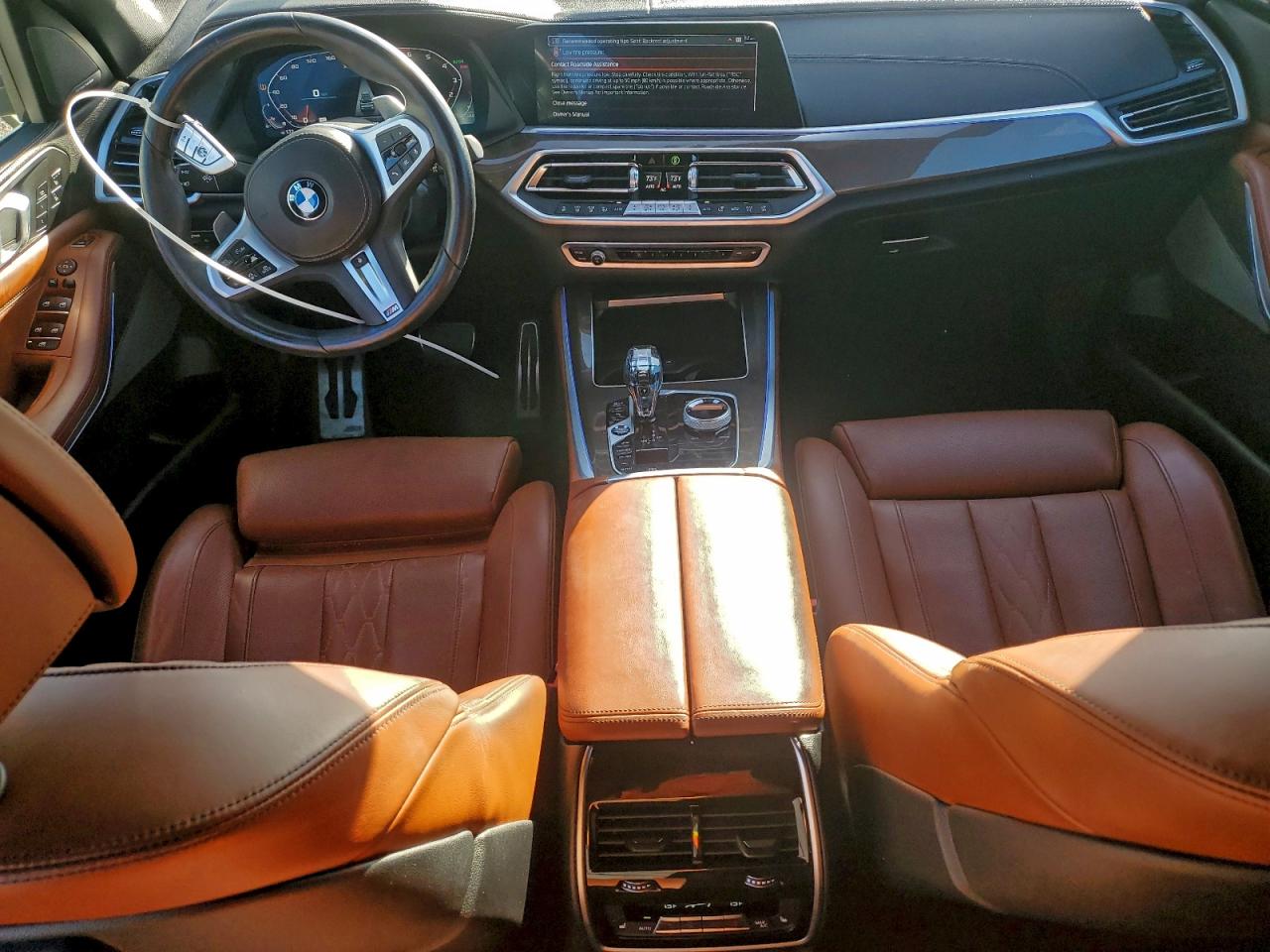 BMW X Series M50i Image 14