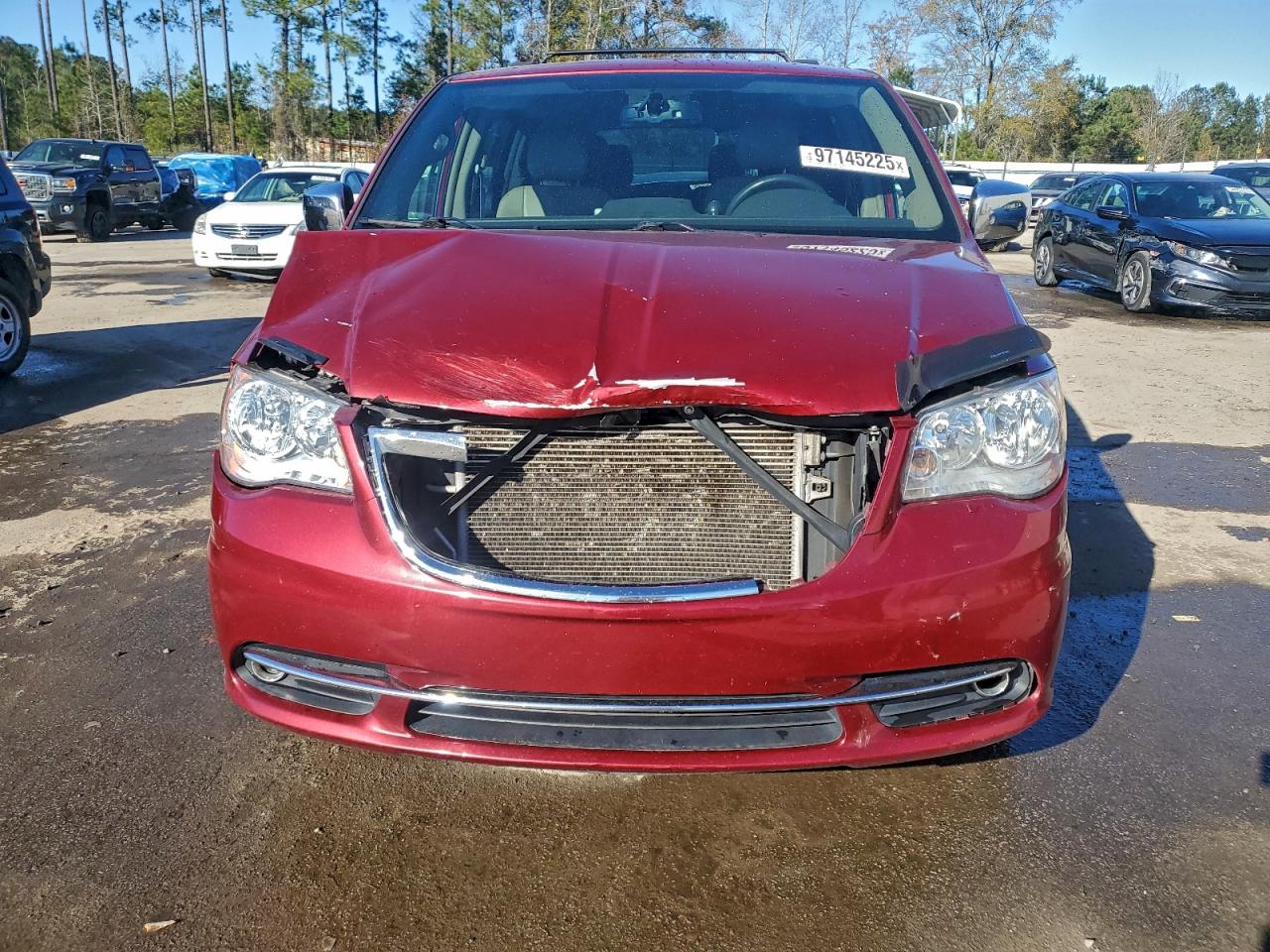 Chrysler Minivan Touring Image 5