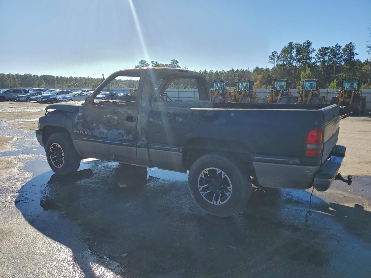 Dodge Ram 1500 Image 2