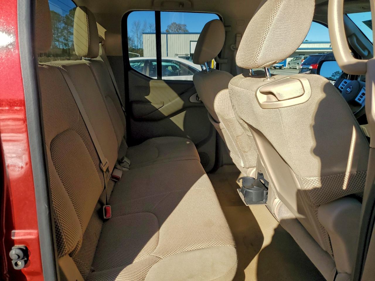 Nissan Frontier S Image 12