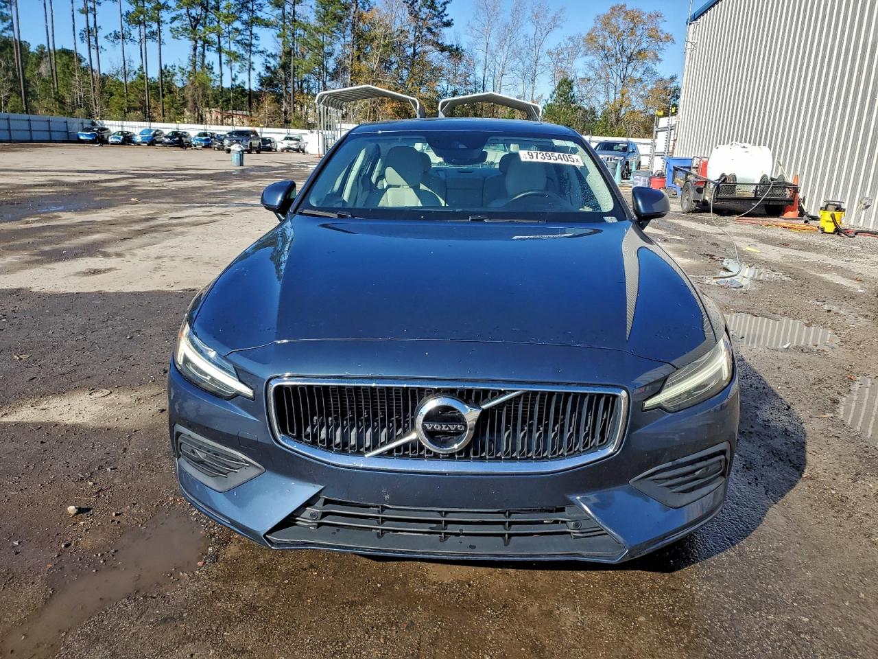 Volvo S60 T5 Momentum Image 9