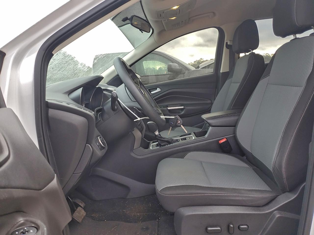 Ford Escape Se Image 7