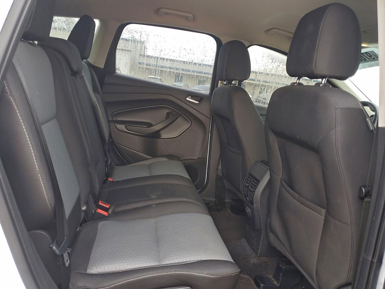 Ford Escape Se Image 8