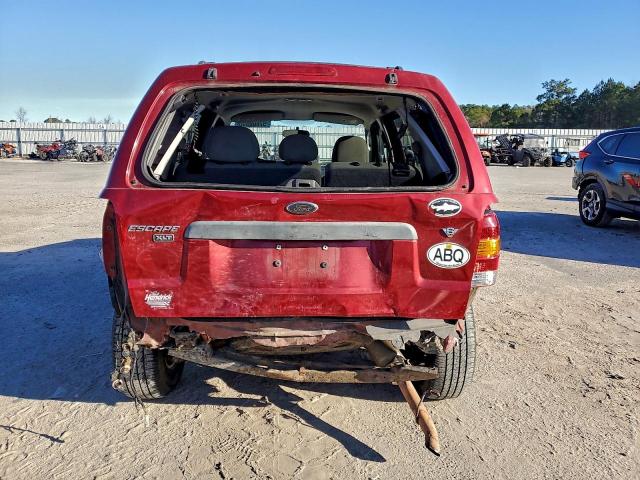 Ford Escape Xlt Image 8