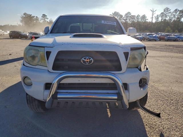 Toyota Tacoma Double Cab Prerunner Long Bed Image 7