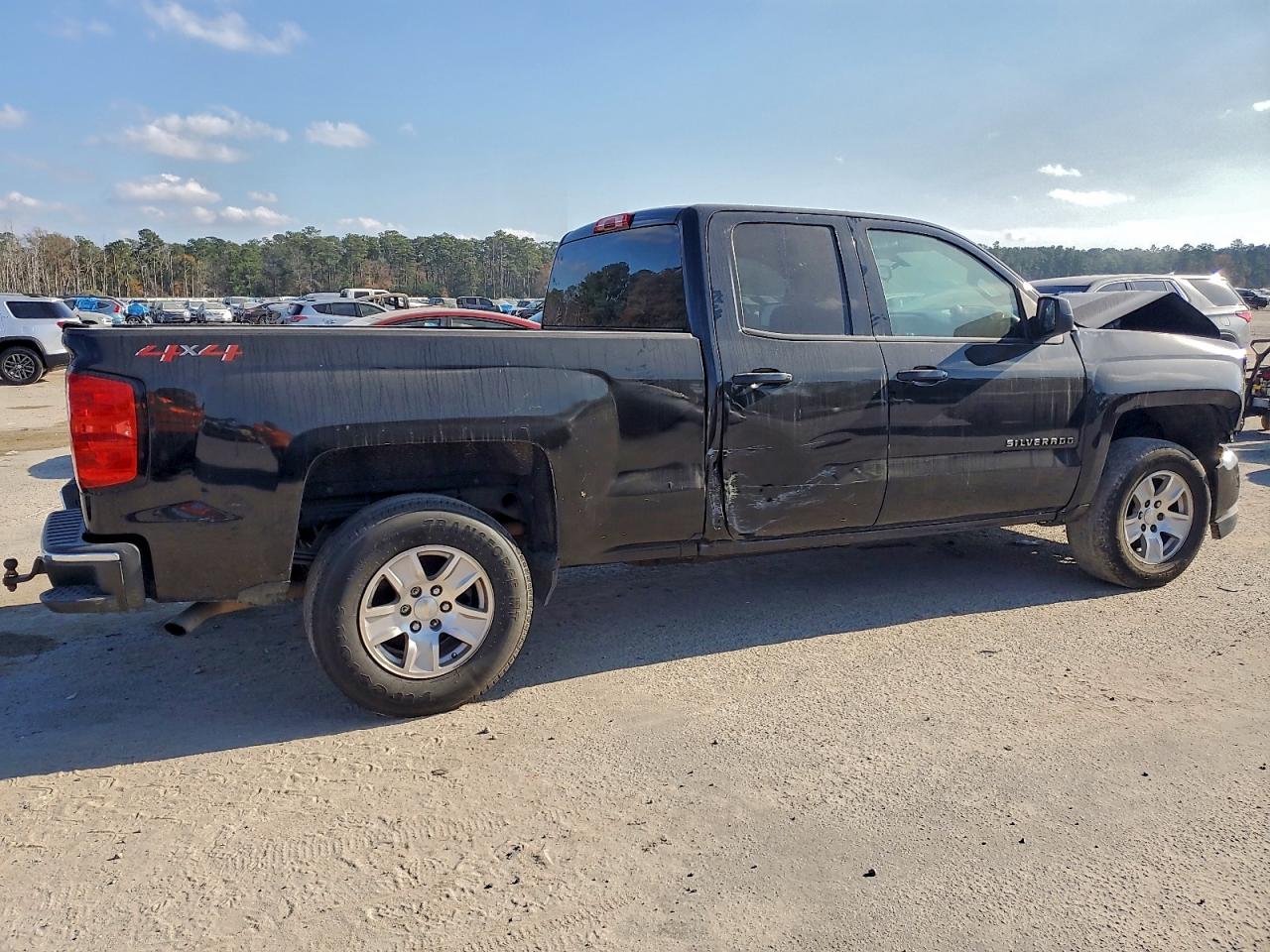 Chevrolet Silverado K1500 Lt Image 8