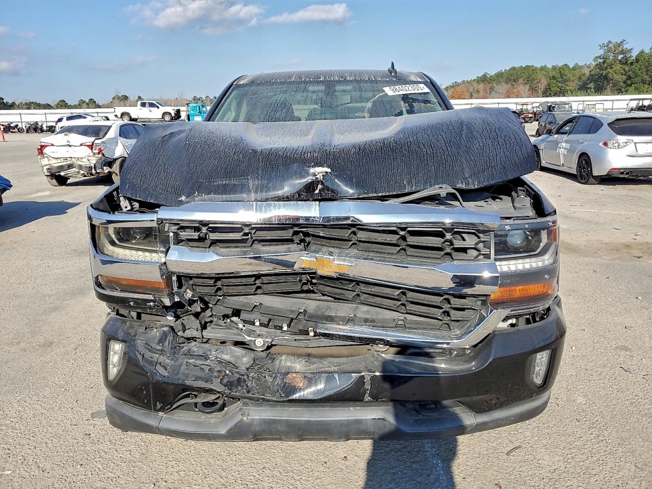 Chevrolet Silverado K1500 Lt Image 2