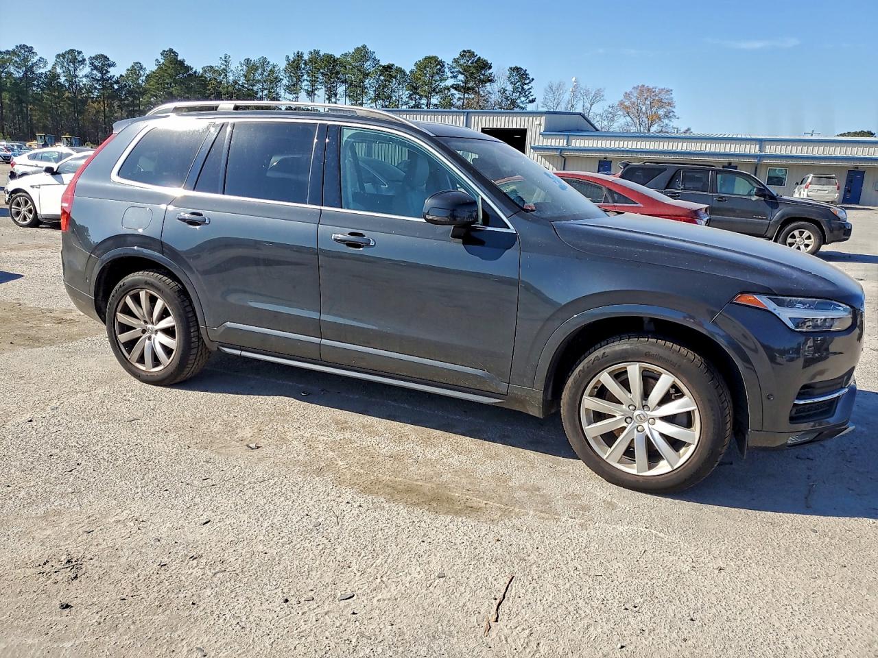 Volvo XC90 T6 Image 6