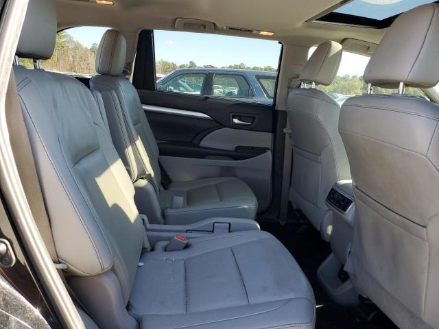 Toyota Highlander Se Image 7