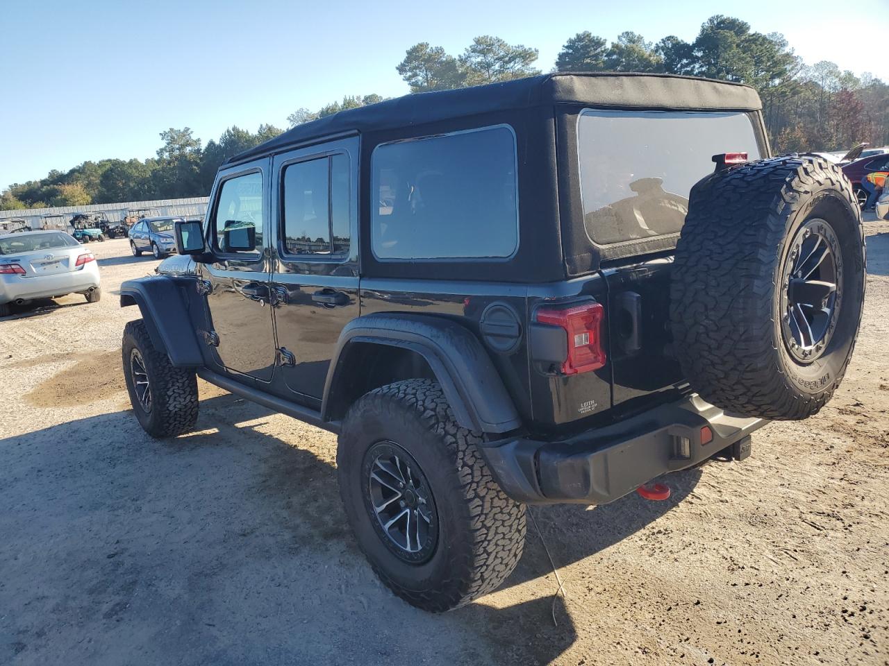 Jeep Wrangler Rubicon Image 9