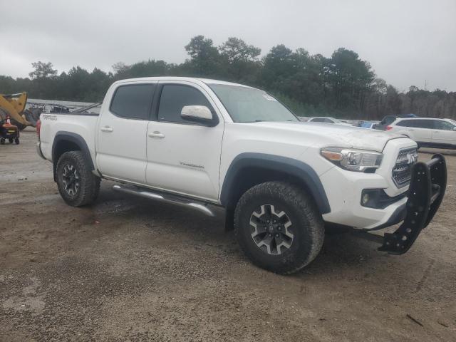 Toyota Tacoma Double Cab Image 4