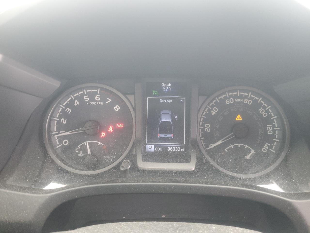 Toyota Tacoma Double Cab Image 12