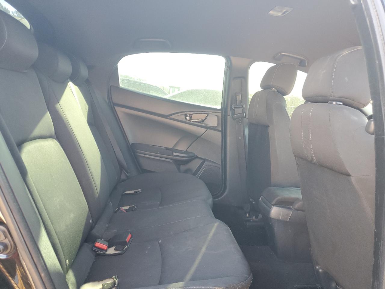 Honda Civic Sport Image 4