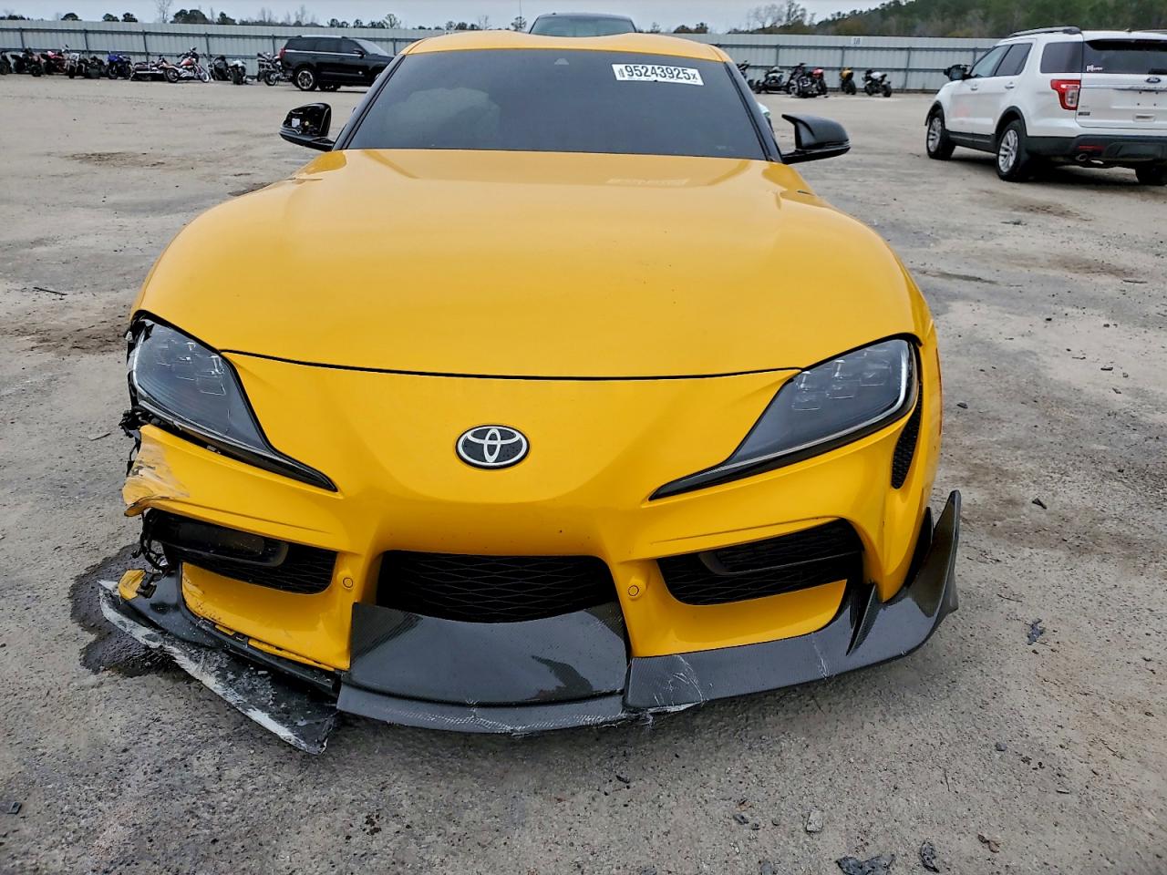 Toyota Supra Base Image 2