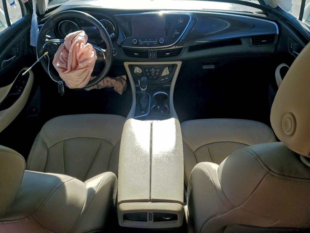 Buick Envision Essence Image 6