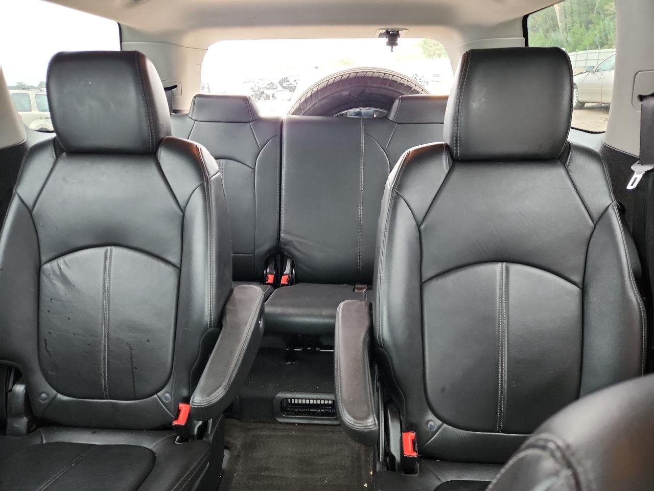 GMC Acadia Slt-2 Image 2