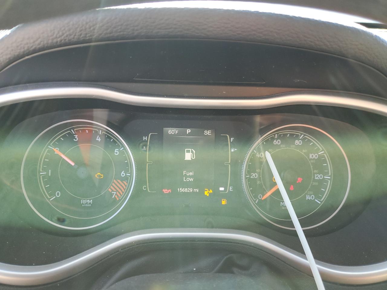 Jeep Grand Cherokee Sport Image 13