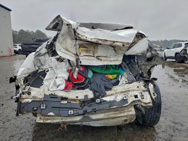 Volvo S60 2.5t Image 12