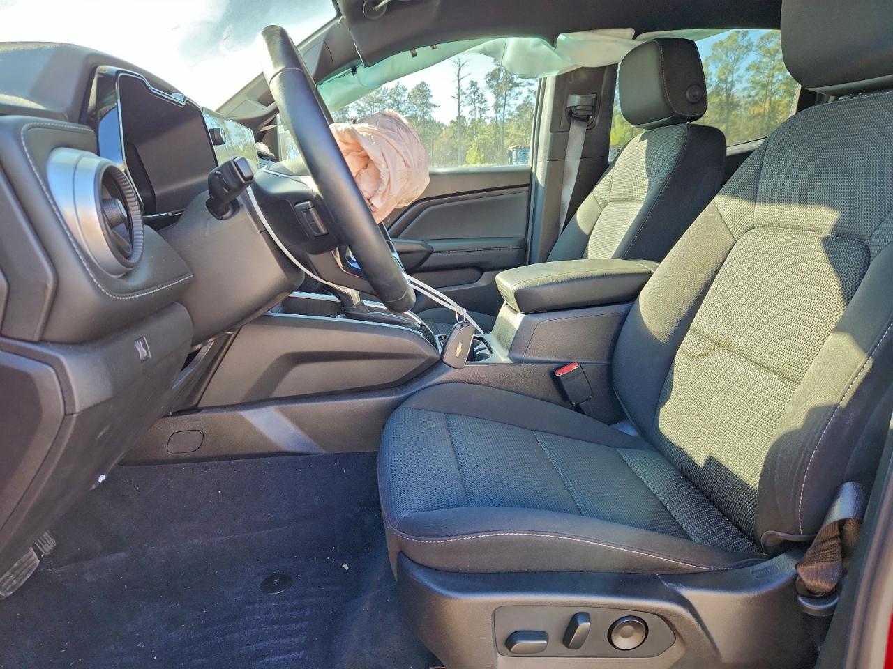 Chevrolet Colorado Lt Image 3