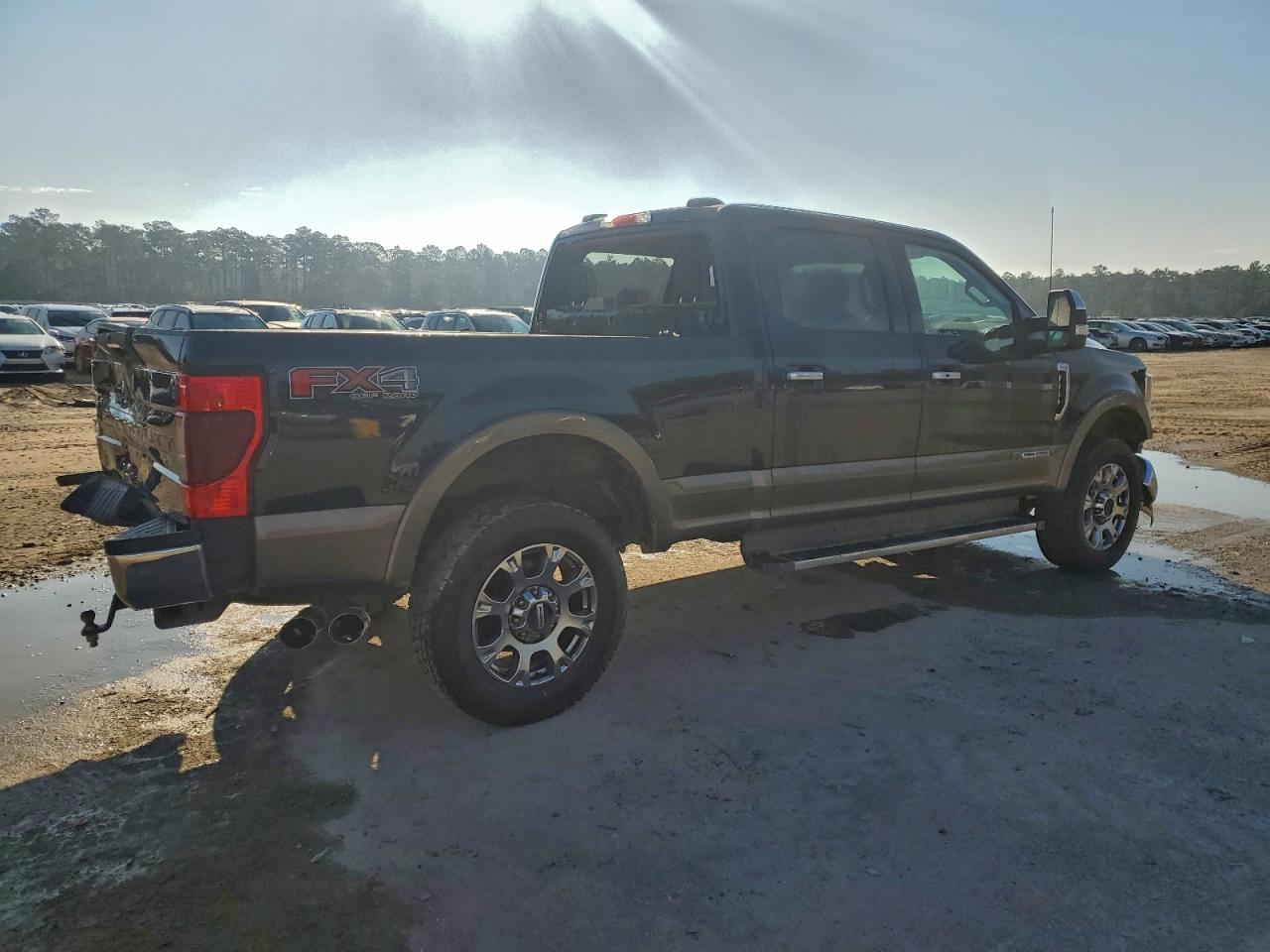 Ford F-250 Super Duty Image 3
