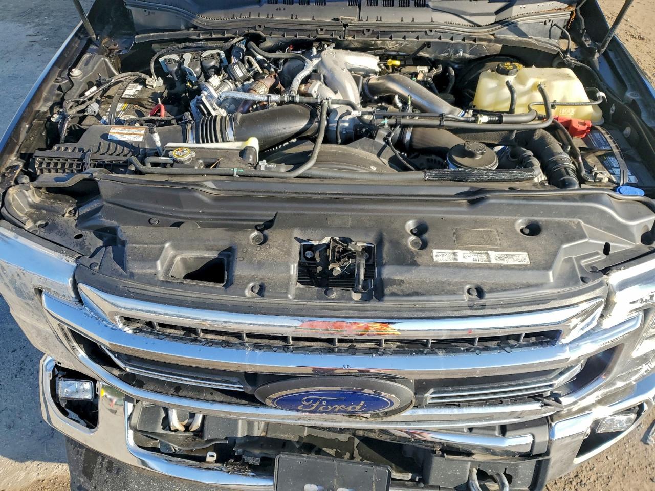 Ford F-250 Super Duty Image 8