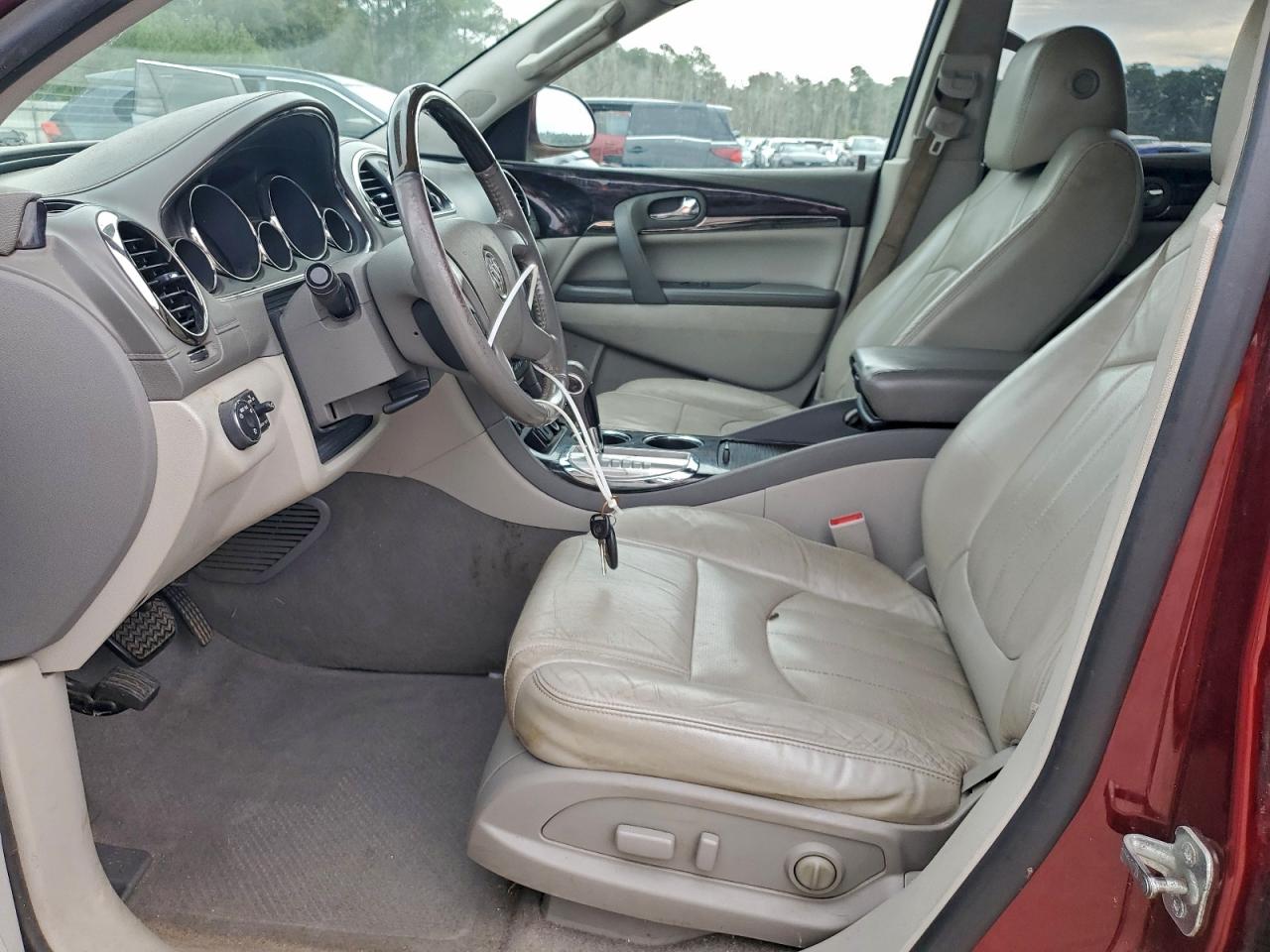 Buick Enclave Image 8