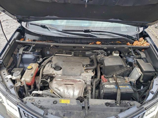 Toyota RAV4 Xle Image 11