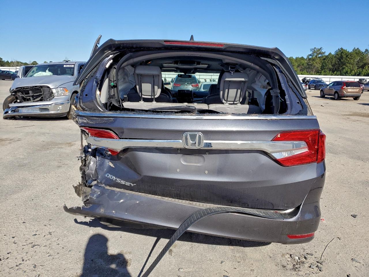 Honda Odyssey Exl Image 3