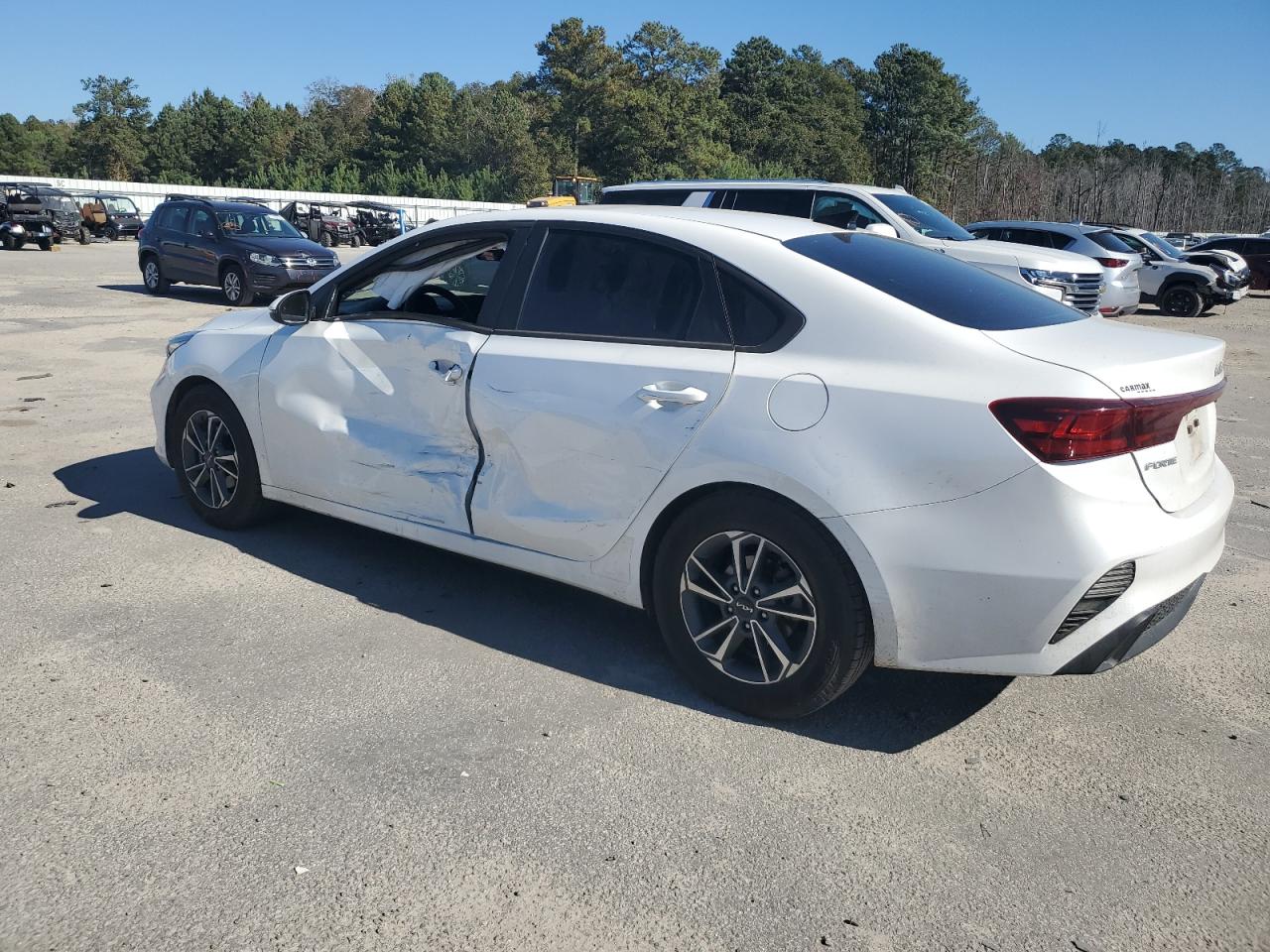 Kia Forte Lx Image 2