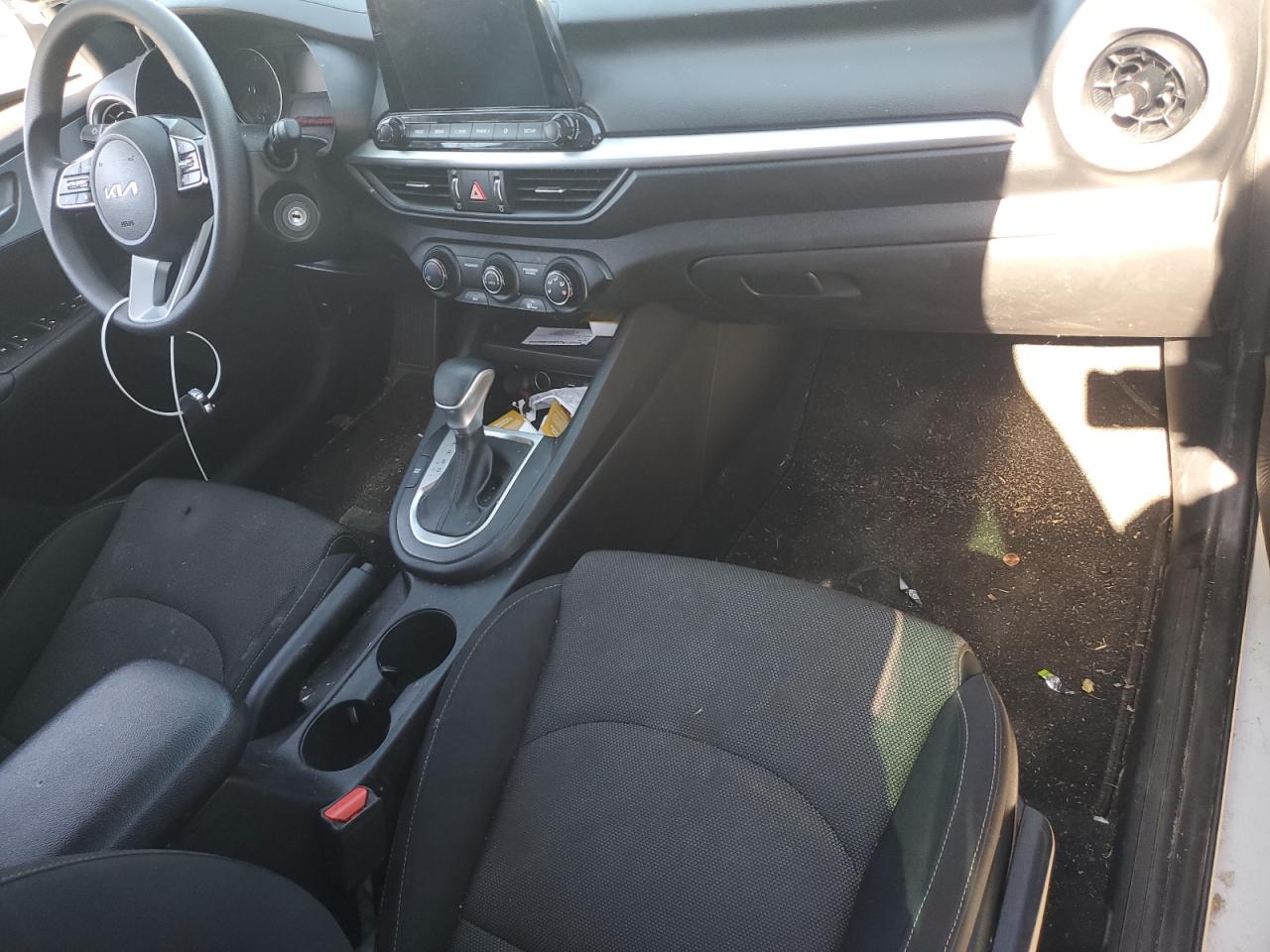 Kia Forte Lx Image 9