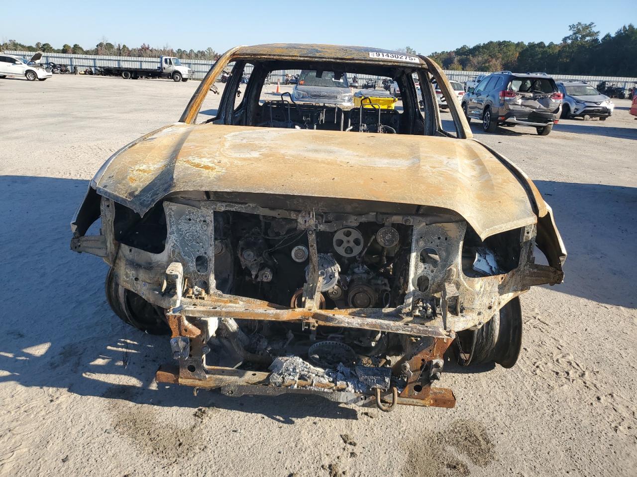 Toyota Tacoma Double Cab Image 2