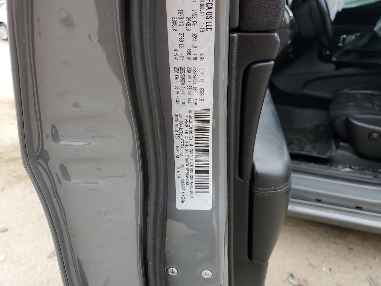 Jeep Grand Cherokee Laredo Image 9