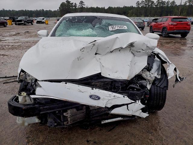 Ford Fusion Sel Image 5