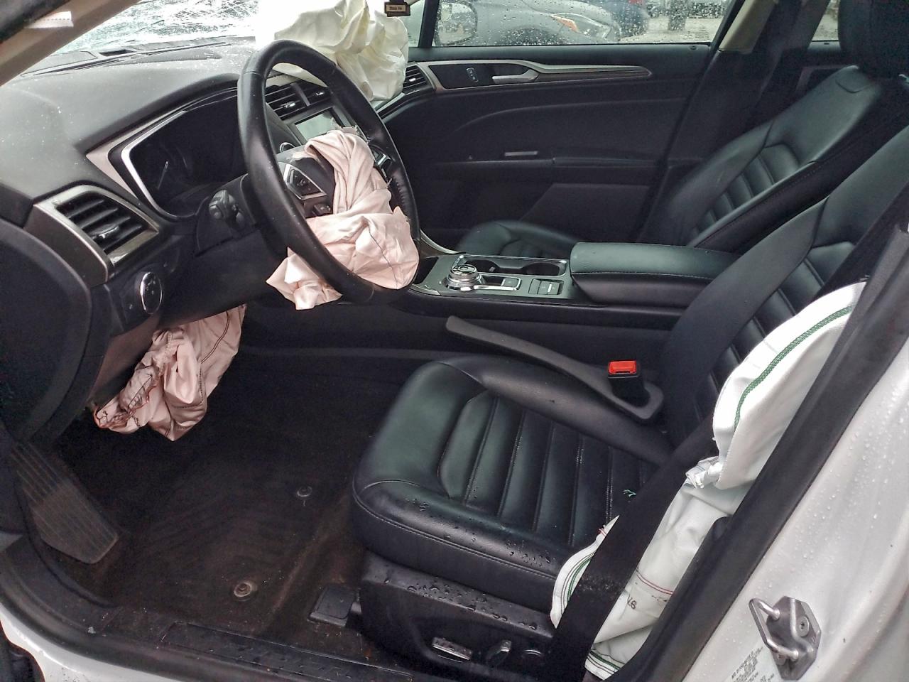 Ford Fusion Sel Image 8