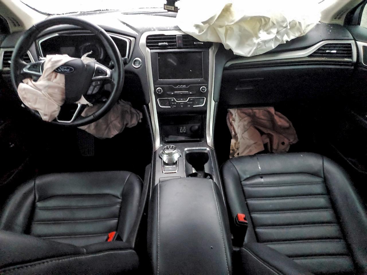 Ford Fusion Sel Image 10