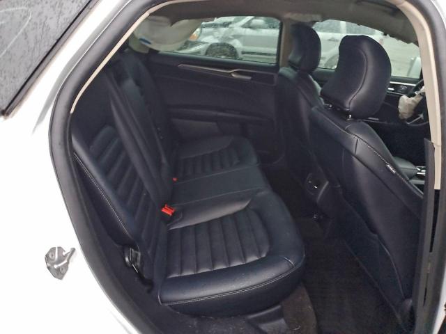 Ford Fusion Sel Image 2