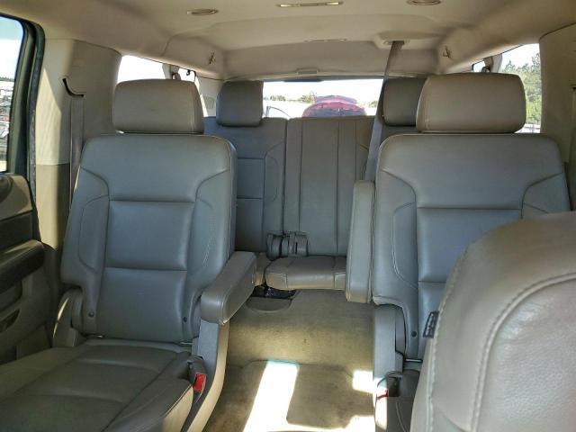 Chevrolet Suburban C1500 Lt Image 13