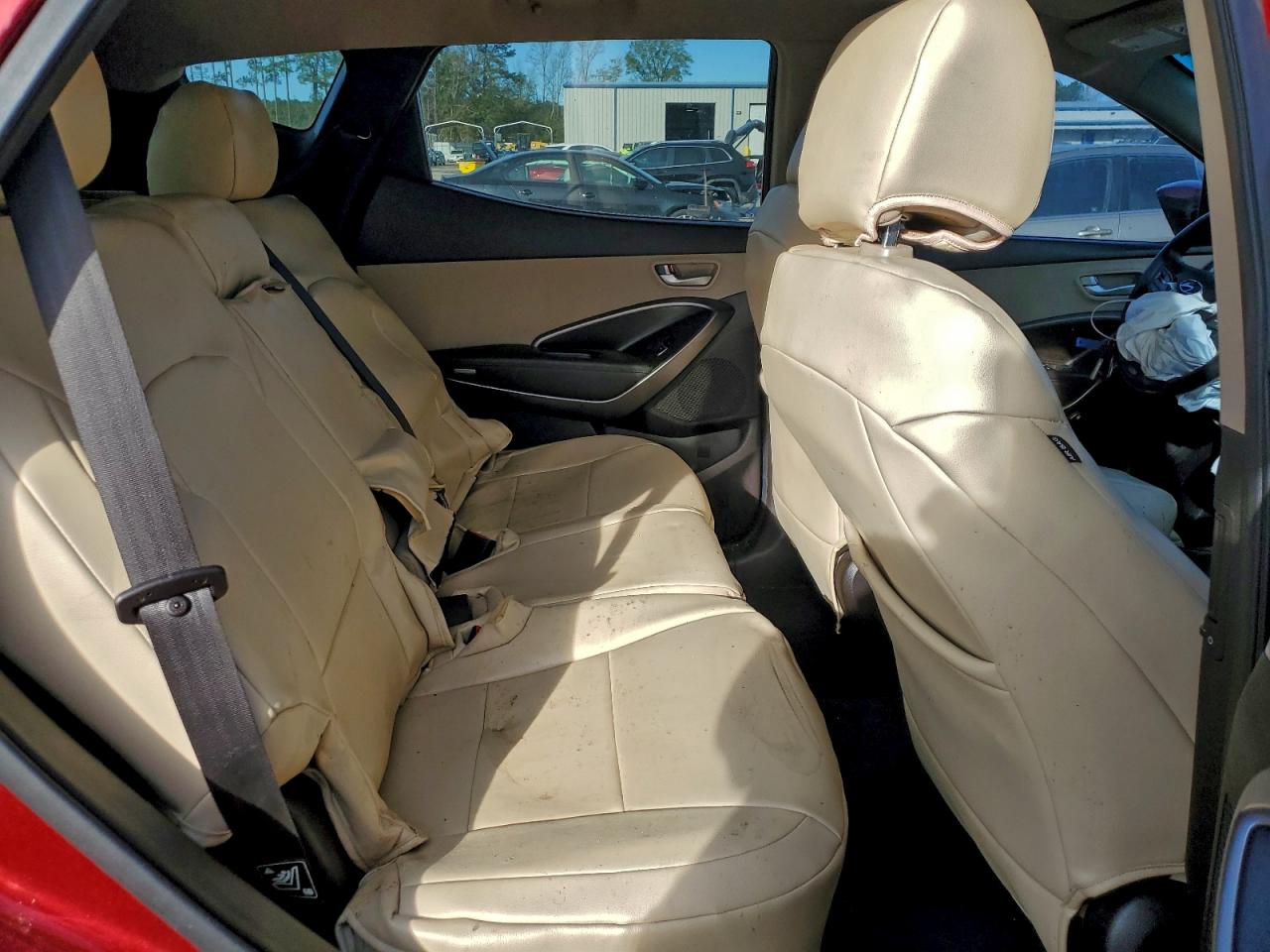 Hyundai SANTA FE Image 13