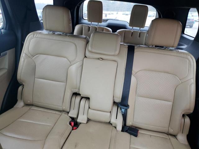 Ford Explorer Limited Image 7