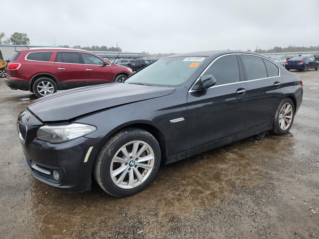 BMW 5 Series Xi Image 1