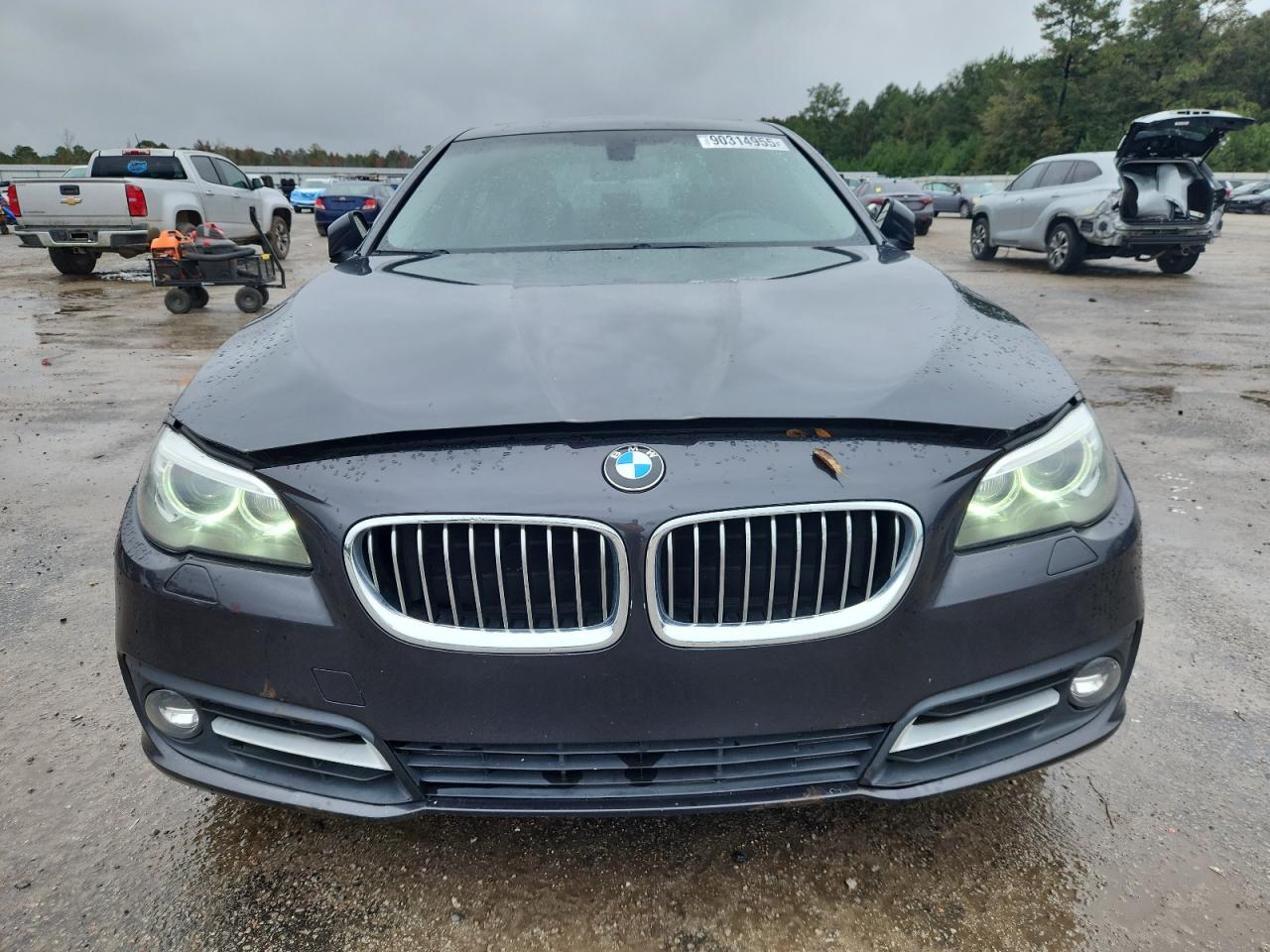 BMW 5 Series Xi Image 11
