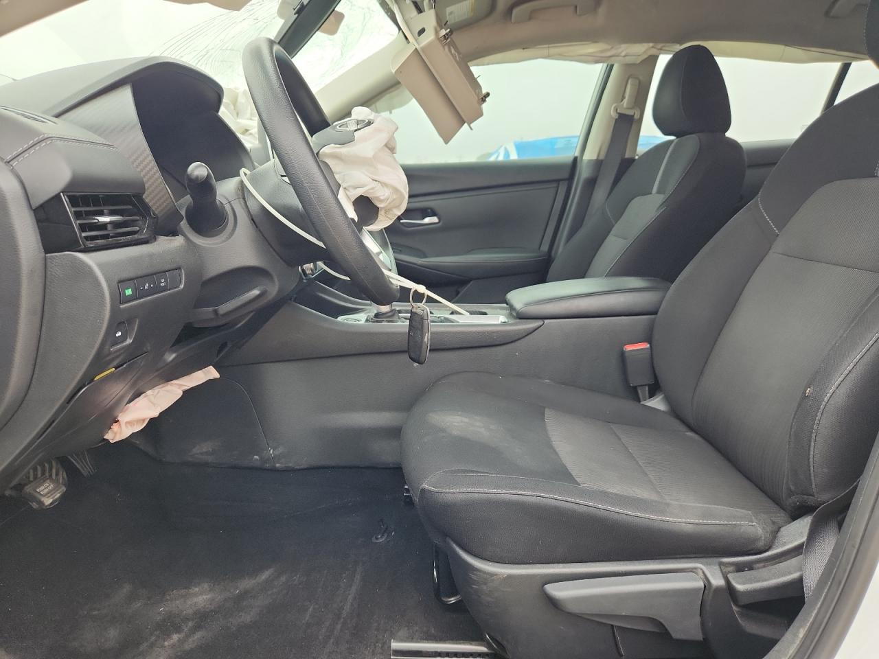 Nissan Sentra Sv Image 8