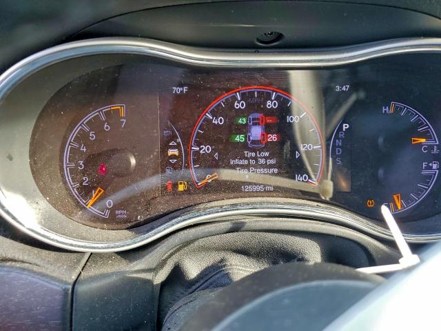 Jeep Grand Cherokee Laredo Image 11