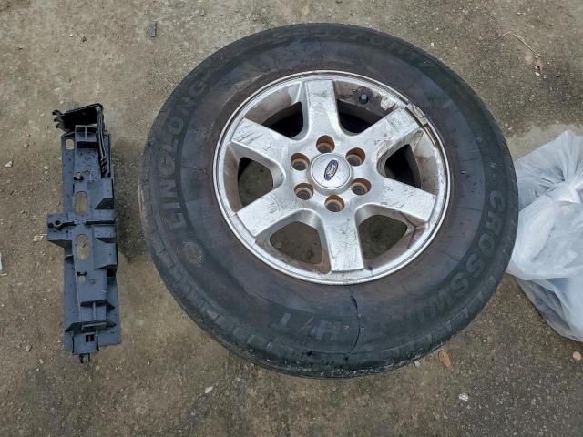 Ford Expedition Xlt Image 2