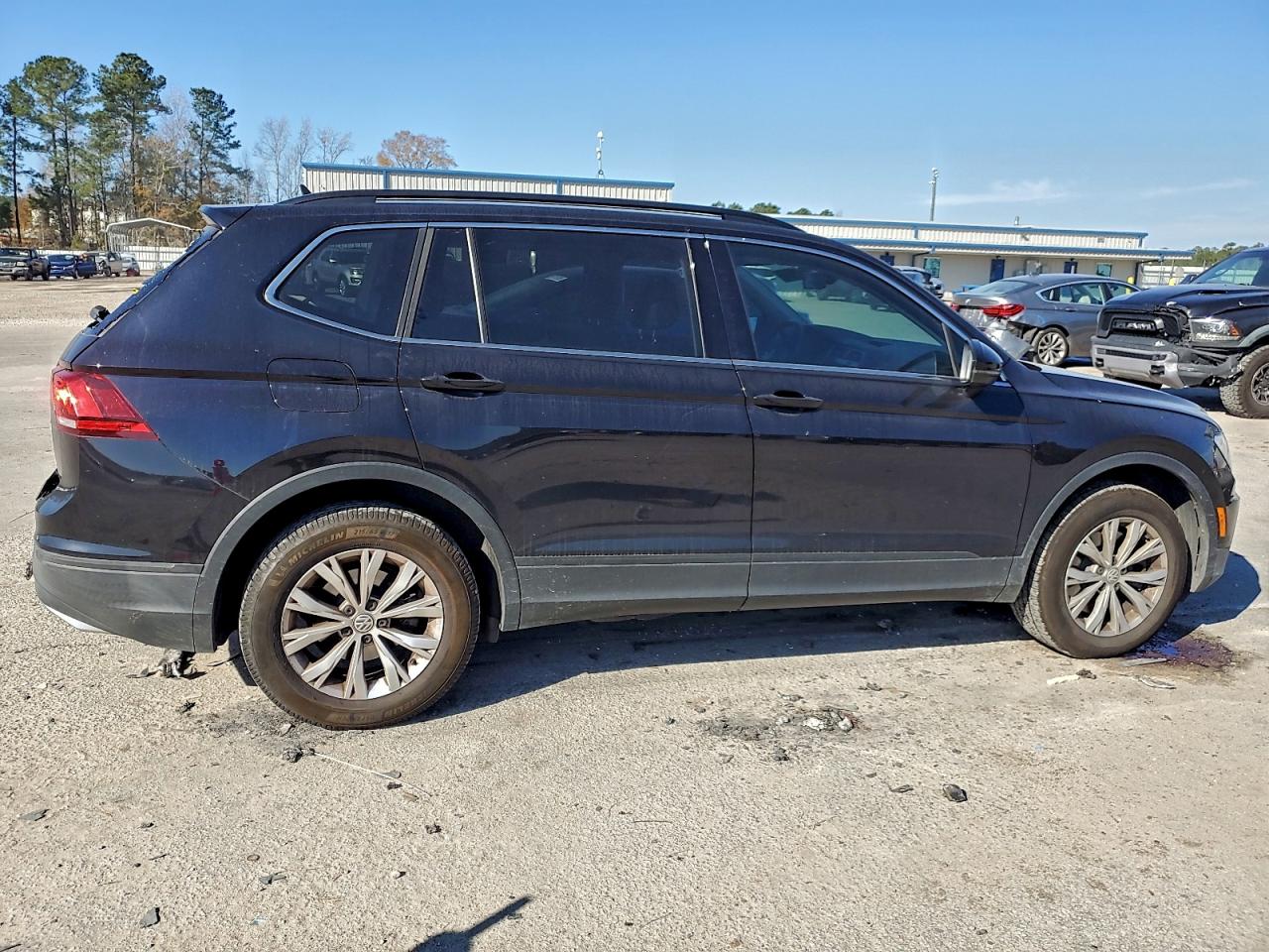 Volkswagen Tiguan Se Image 12