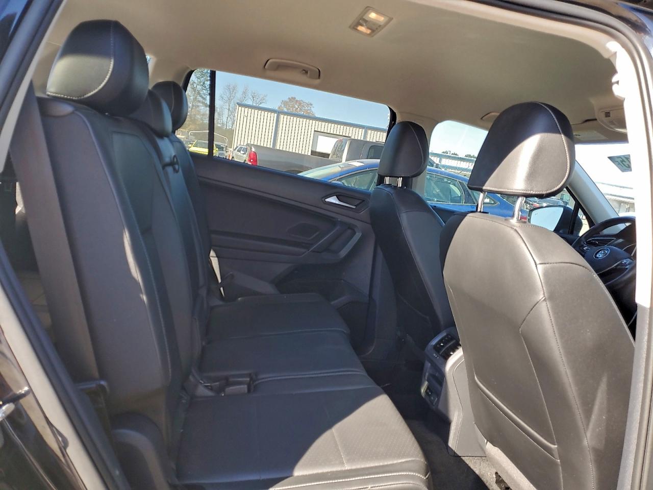 Volkswagen Tiguan Se Image 4