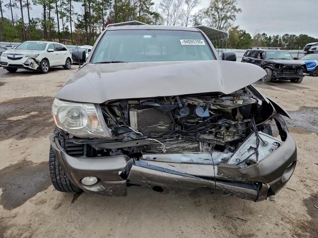 Toyota Tacoma Access Cab Image 8