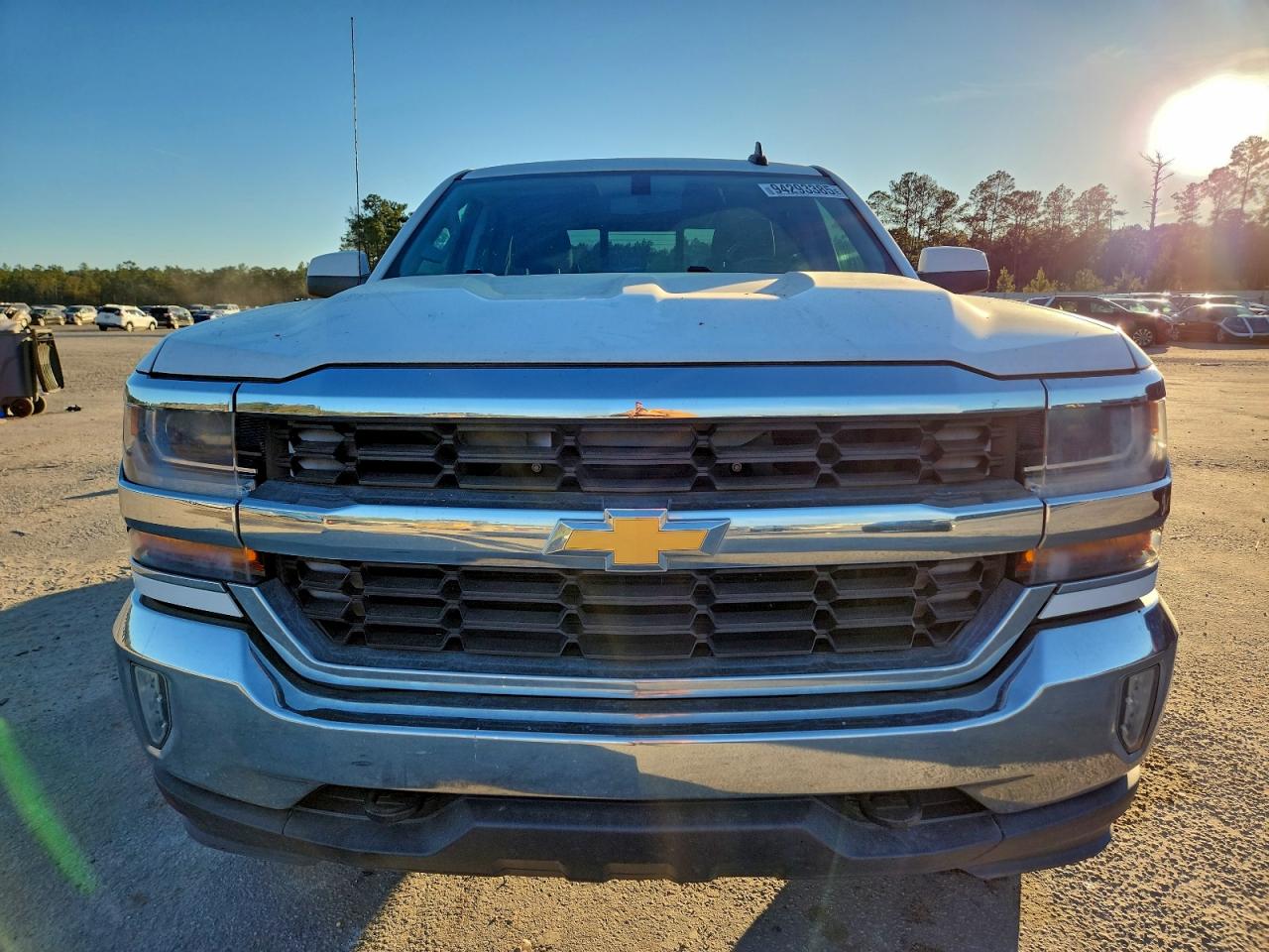 Chevrolet Silverado K1500 Lt Image 6
