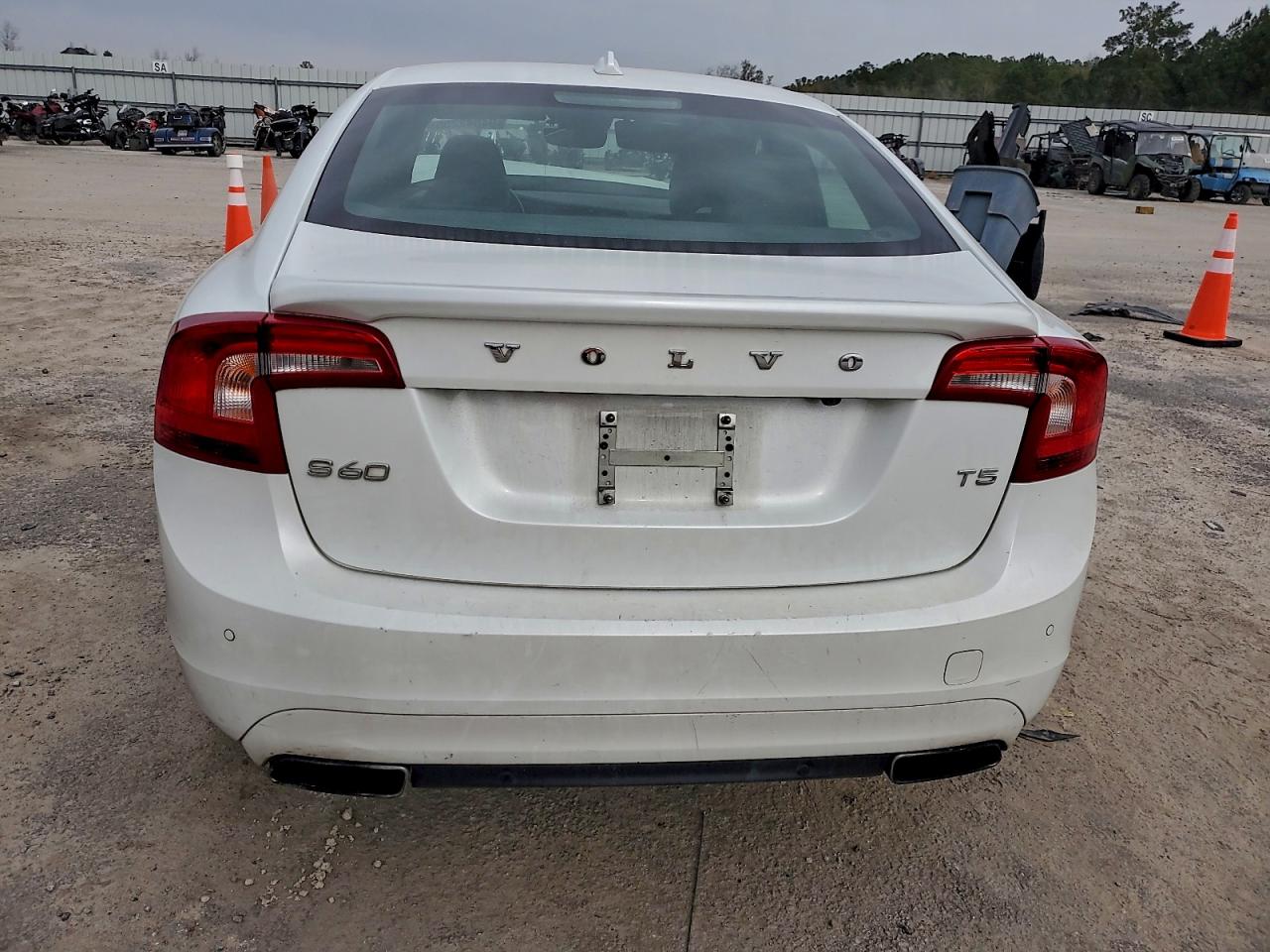 Volvo S60 Premier Image 4